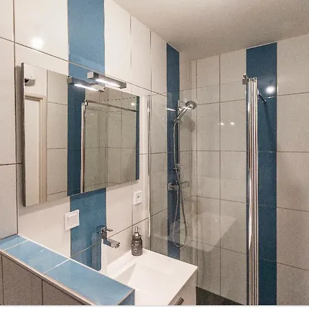 Maison Neuve Climatisee 펜션 온드라스